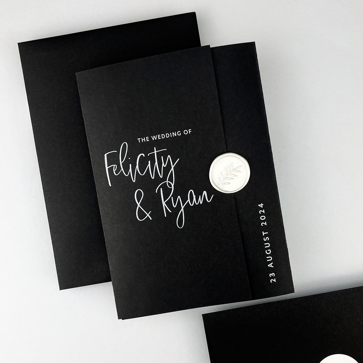 Felicity Gatefold Wedding Invitation - Grey/Black